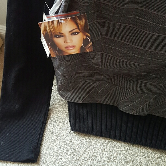 Beyonce Jacket Size M NWT - Picture 4 of 4